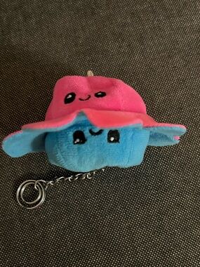 Reversible Pink & Blue Plush Flip-Octopus Keychain Toy